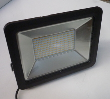 Fluter 150 Watt LED kaltweiß 12000 Lumen IP 65